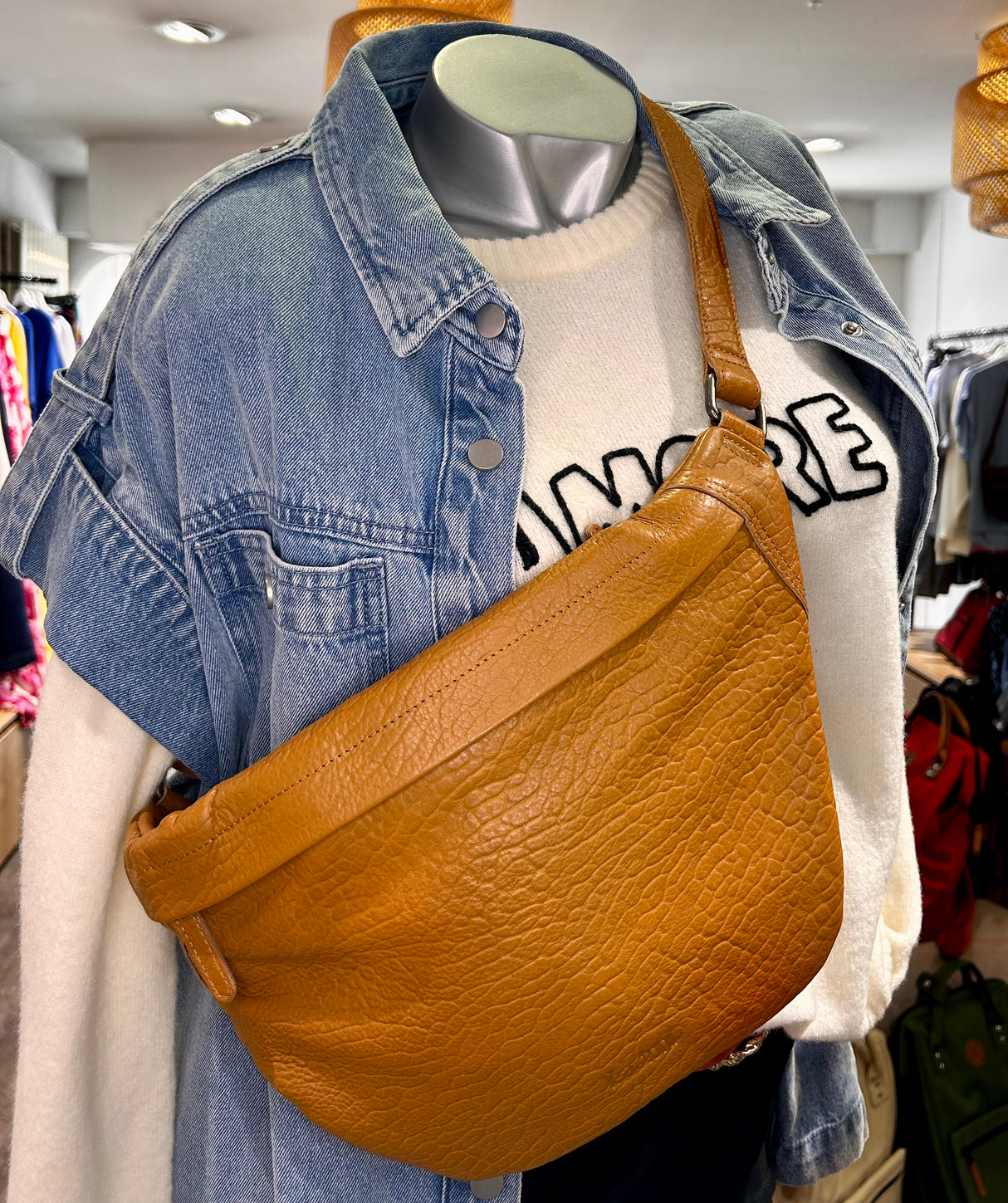 Banane Joana Cuir Grainé - Léa Toni