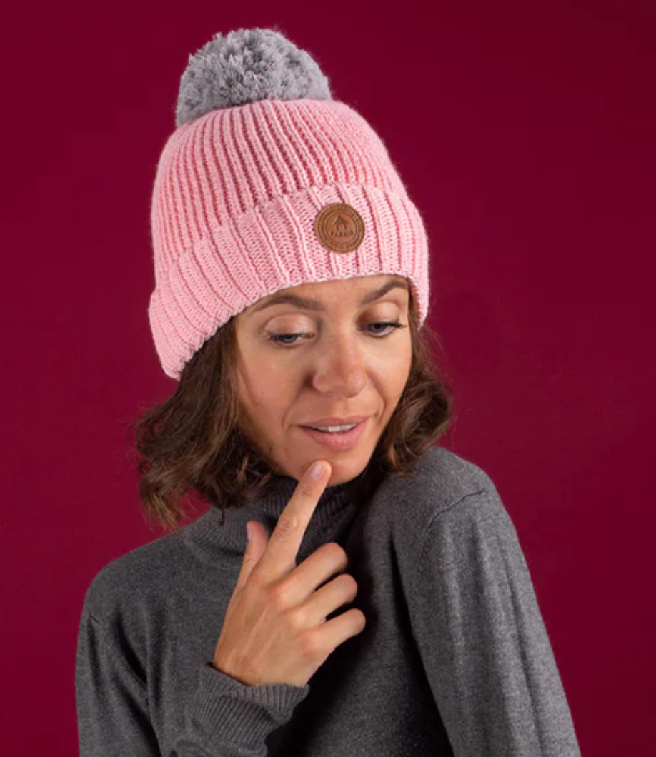 Bonnet Amaretto + 3 Pompons Rose ou Noir - Cabaïa