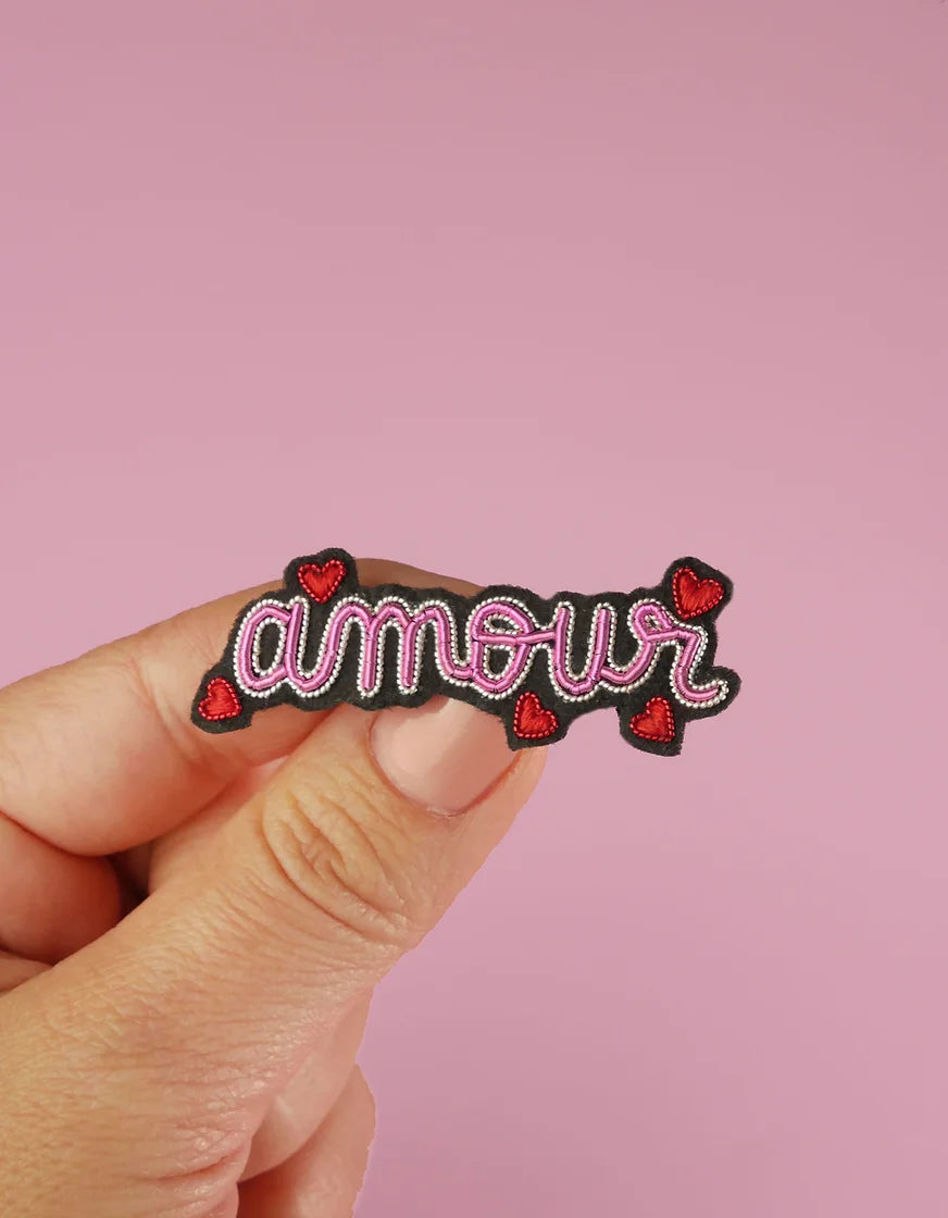 Broche "Amour" - Les Malicieuses